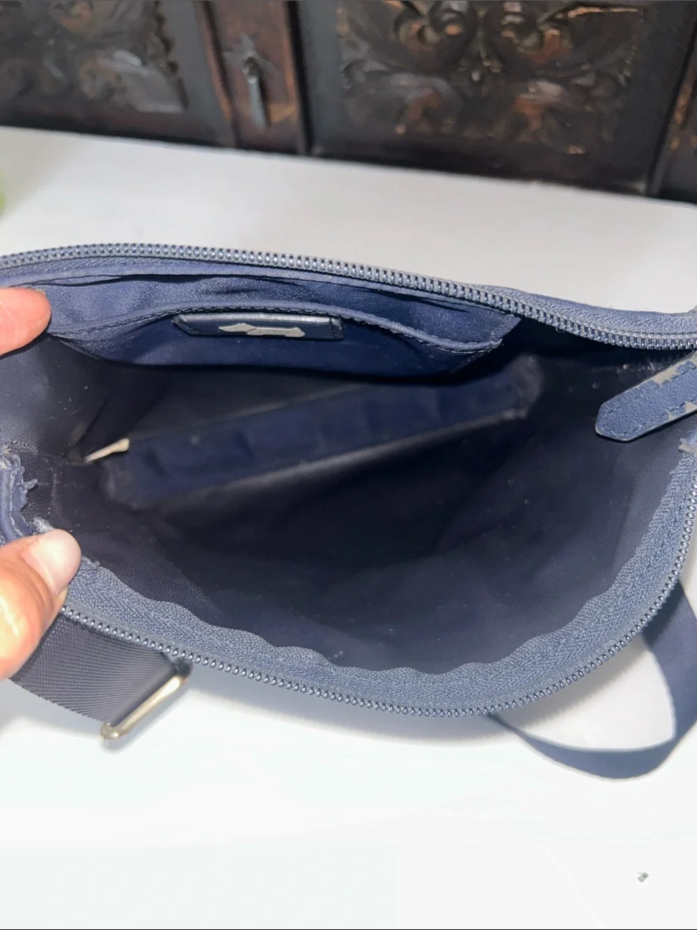 RADLEY LONDON Navy Nylon Crossbody Bag with Adjustable Strap